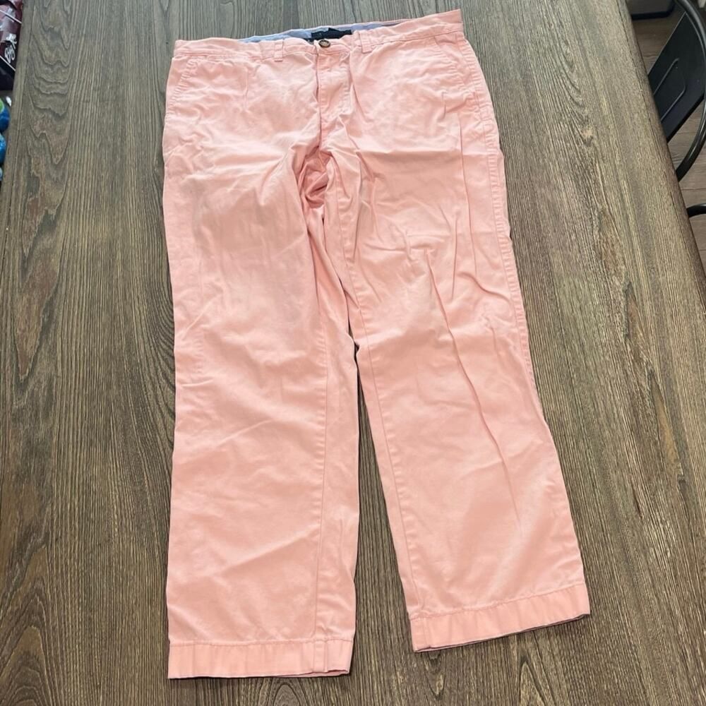 Tommy Hilfiger Mens TH Chino Pants Mid-Rise Flat Front Custom Fit Pink Sz 36/30